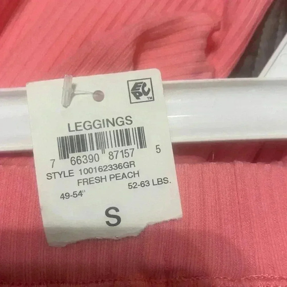 Epic Threads Girls Peachy Pink Extra Soft Leggings. Size Small - Picture 3 of 4